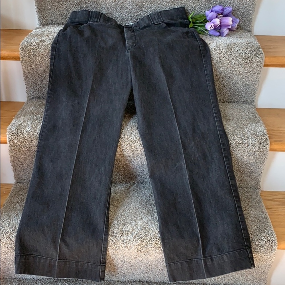 Lee Midrise Dark Gray Wide Leg Trouser Style Jeans